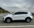 Білий Кіа Sportage, об'ємом двигуна 2 л та пробігом 150 тис. км за 17200 $, фото 1 на Automoto.ua