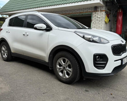 Киа Sportage 2017 в Днепре (Днепропетровске) на Automoto.ua Белый Киа Sportage, объемом двигателя 1.69 л и пробегом 198 тыс. км за 14500 $, фото 22 на Automoto.ua