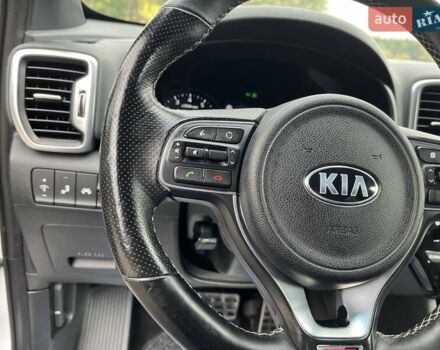 Белый Киа Sportage, объемом двигателя 1.59 л и пробегом 150 тыс. км за 17900 $, фото 68 на Automoto.ua