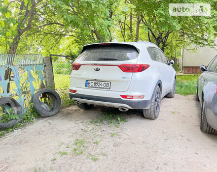 Білий Кіа Sportage, об'ємом двигуна 2 л та пробігом 189 тис. км за 17200 $, фото 11 на Automoto.ua