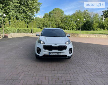 Білий Кіа Sportage, об'ємом двигуна 1.69 л та пробігом 178 тис. км за 16700 $, фото 4 на Automoto.ua