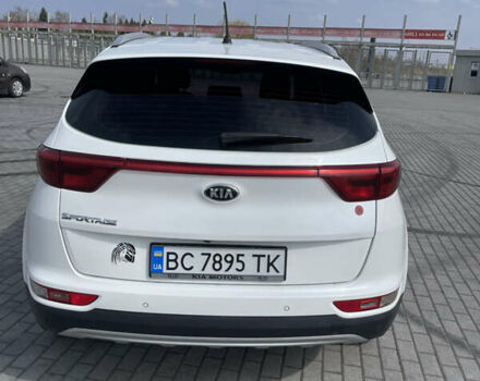 Киа Sportage 2017 в Львове на Automoto.ua Белый Киа Sportage, объемом двигателя 2 л и пробегом 195 тыс. км за 18250 $, фото 5 на Automoto.ua