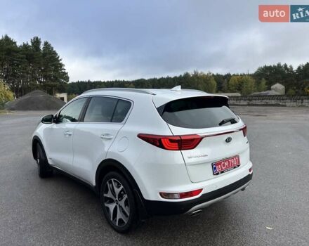 Белый Киа Sportage, объемом двигателя 1.59 л и пробегом 150 тыс. км за 17900 $, фото 5 на Automoto.ua