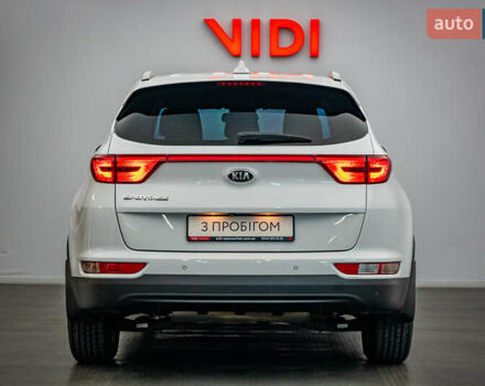 Белый Киа Sportage, объемом двигателя 2 л и пробегом 134 тыс. км за 18181 $, фото 5 на Automoto.ua