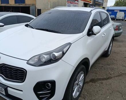 Білий Кіа Sportage, об'ємом двигуна 2 л та пробігом 173 тис. км за 15500 $, фото 1 на Automoto.ua