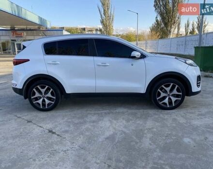 Білий Кіа Sportage, об'ємом двигуна 1.7 л та пробігом 180 тис. км за 16000 $, фото 2 на Automoto.ua
