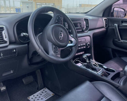 Киа Sportage 2017 в Львове на Automoto.ua Белый Киа Sportage, объемом двигателя 2 л и пробегом 195 тыс. км за 18250 $, фото 2 на Automoto.ua