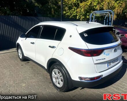 Білий Кіа Sportage, об'ємом двигуна 1.7 л та пробігом 102 тис. км за 16000 $, фото 7 на Automoto.ua