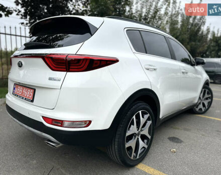 Белый Киа Sportage, объемом двигателя 2 л и пробегом 157 тыс. км за 20500 $, фото 3 на Automoto.ua