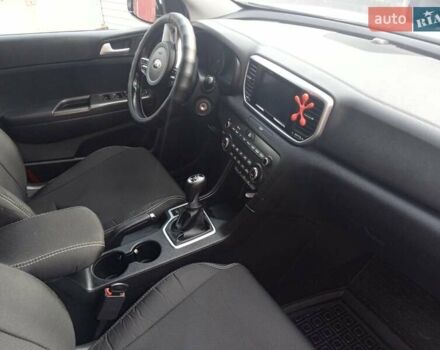 Белый Киа Sportage, объемом двигателя 1.6 л и пробегом 127 тыс. км за 16500 $, фото 11 на Automoto.ua