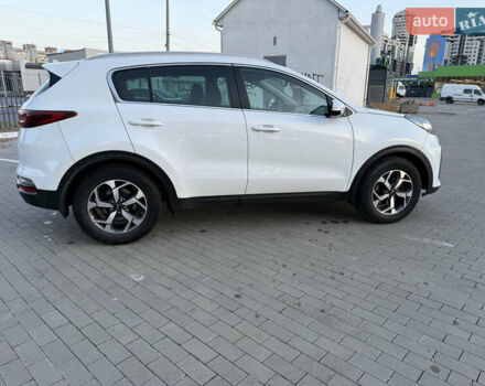 Киа Sportage 2018 в Одессе на Automoto.ua Белый Киа Sportage, объемом двигателя 1.59 л и пробегом 149 тыс. км за 14999 $, фото 8 на Automoto.ua