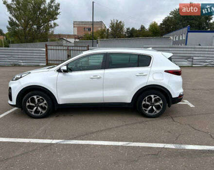 Белый Киа Sportage, объемом двигателя 1.6 л и пробегом 160 тыс. км за 16500 $, фото 7 на Automoto.ua