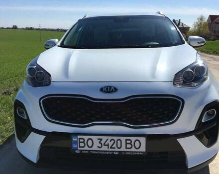 Киа Sportage 2018 в Тернополе на Automoto.ua Белый Киа Sportage, объемом двигателя 1.59 л и пробегом 63 тыс. км за 18300 $, фото 3 на Automoto.ua