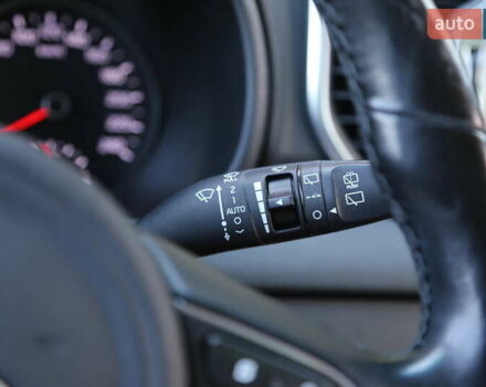 Белый Киа Sportage, объемом двигателя 1.69 л и пробегом 162 тыс. км за 17900 $, фото 25 на Automoto.ua