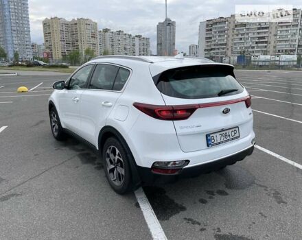 Белый Киа Sportage, объемом двигателя 1.6 л и пробегом 131 тыс. км за 17800 $, фото 1 на Automoto.ua