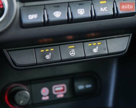 Белый Киа Sportage, объемом двигателя 1.69 л и пробегом 162 тыс. км за 17900 $, фото 20 на Automoto.ua