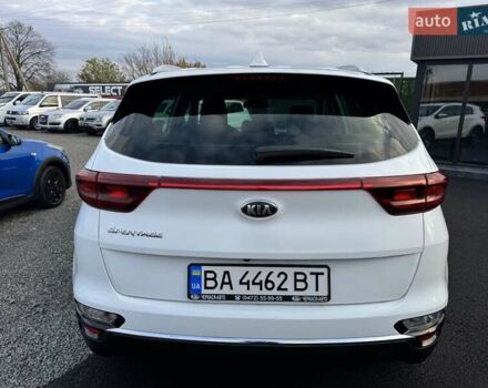 Белый Киа Sportage, объемом двигателя 1.6 л и пробегом 42 тыс. км за 17700 $, фото 4 на Automoto.ua