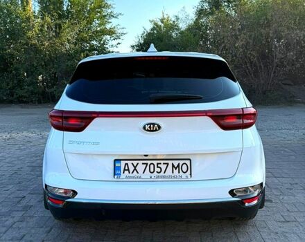 Білий Кіа Sportage, об'ємом двигуна 1.6 л та пробігом 116 тис. км за 14999 $, фото 6 на Automoto.ua