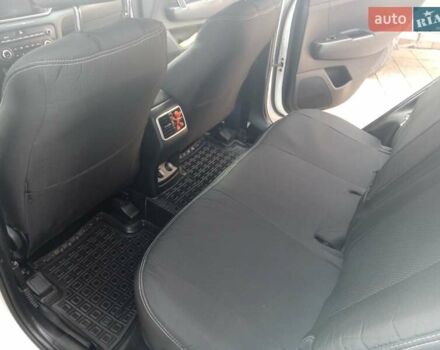 Белый Киа Sportage, объемом двигателя 1.6 л и пробегом 127 тыс. км за 16500 $, фото 13 на Automoto.ua