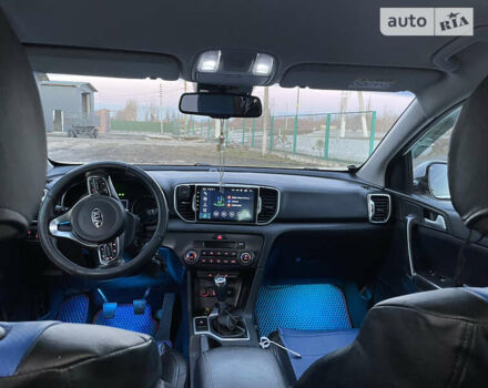 Белый Киа Sportage, объемом двигателя 1.69 л и пробегом 106 тыс. км за 22500 $, фото 11 на Automoto.ua