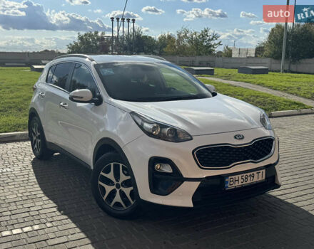 Киа Sportage 2018 в Одессе на Automoto.ua Белый Киа Sportage, объемом двигателя 1.6 л и пробегом 123 тыс. км за 18900 $, фото 5 на Automoto.ua