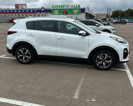 Белый Киа Sportage, объемом двигателя 1.6 л и пробегом 160 тыс. км за 16500 $, фото 4 на Automoto.ua