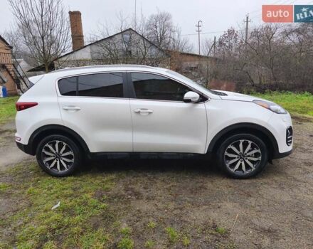 Білий Кіа Sportage, об'ємом двигуна 2.4 л та пробігом 77 тис. км за 17900 $, фото 10 на Automoto.ua