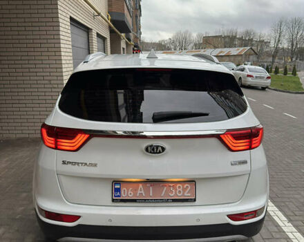 Белый Киа Sportage, объемом двигателя 1.98 л и пробегом 78 тыс. км за 18499 $, фото 6 на Automoto.ua