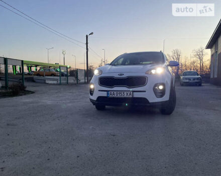 Белый Киа Sportage, объемом двигателя 1.69 л и пробегом 106 тыс. км за 22500 $, фото 4 на Automoto.ua