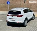 Білий Кіа Sportage, об'ємом двигуна 1.59 л та пробігом 108 тис. км за 18999 $, фото 17 на Automoto.ua