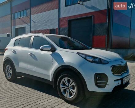 Білий Кіа Sportage, об'ємом двигуна 1.59 л та пробігом 21 тис. км за 17000 $, фото 9 на Automoto.ua