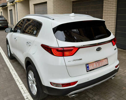 Белый Киа Sportage, объемом двигателя 1.98 л и пробегом 78 тыс. км за 18499 $, фото 10 на Automoto.ua