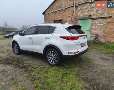Білий Кіа Sportage, об'ємом двигуна 2.4 л та пробігом 77 тис. км за 17900 $, фото 4 на Automoto.ua