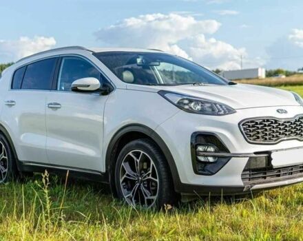 Белый Киа Sportage, объемом двигателя 2 л и пробегом 160 тыс. км за 16500 $, фото 2 на Automoto.ua
