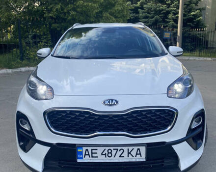 Білий Кіа Sportage, об'ємом двигуна 1.59 л та пробігом 55 тис. км за 16700 $, фото 2 на Automoto.ua