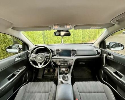 Киа Sportage 2018 в Львове на Automoto.ua Белый Киа Sportage, объемом двигателя 1.59 л и пробегом 108 тыс. км за 17200 $, фото 12 на Automoto.ua