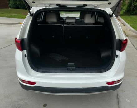 Білий Кіа Sportage, об'ємом двигуна 2.4 л та пробігом 48 тис. км за 10900 $, фото 13 на Automoto.ua