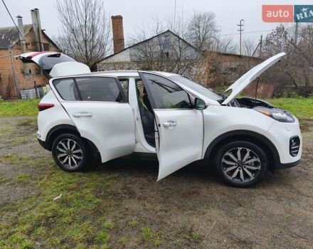 Білий Кіа Sportage, об'ємом двигуна 2.4 л та пробігом 77 тис. км за 17900 $, фото 20 на Automoto.ua