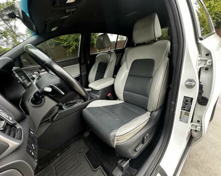 Білий Кіа Sportage, об'ємом двигуна 2.4 л та пробігом 48 тис. км за 10900 $, фото 9 на Automoto.ua