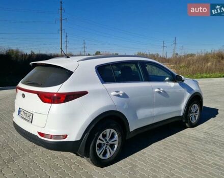 Білий Кіа Sportage, об'ємом двигуна 1.59 л та пробігом 21 тис. км за 17000 $, фото 7 на Automoto.ua