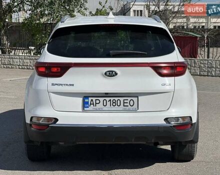 Білий Кіа Sportage, об'ємом двигуна 1.59 л та пробігом 138 тис. км за 19000 $, фото 9 на Automoto.ua