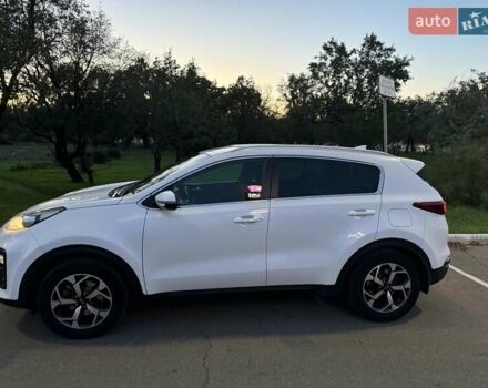 Белый Киа Sportage, объемом двигателя 1.59 л и пробегом 82 тыс. км за 20000 $, фото 10 на Automoto.ua