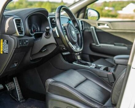 Белый Киа Sportage, объемом двигателя 2 л и пробегом 160 тыс. км за 16500 $, фото 6 на Automoto.ua