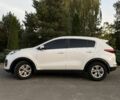 Белый Киа Sportage, объемом двигателя 0 л и пробегом 110 тыс. км за 16200 $, фото 7 на Automoto.ua