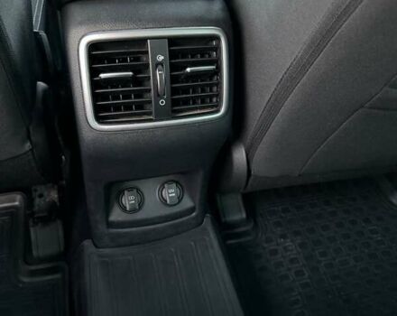 Белый Киа Sportage, объемом двигателя 1.59 л и пробегом 82 тыс. км за 20000 $, фото 5 на Automoto.ua