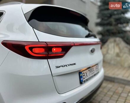 Белый Киа Sportage, объемом двигателя 1.59 л и пробегом 123 тыс. км за 16700 $, фото 11 на Automoto.ua