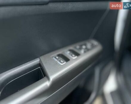 Белый Киа Sportage, объемом двигателя 1.59 л и пробегом 123 тыс. км за 16700 $, фото 15 на Automoto.ua