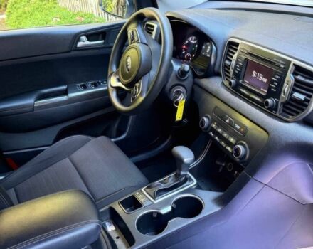 Белый Киа Sportage, объемом двигателя 2.4 л и пробегом 34 тыс. км за 13000 $, фото 10 на Automoto.ua