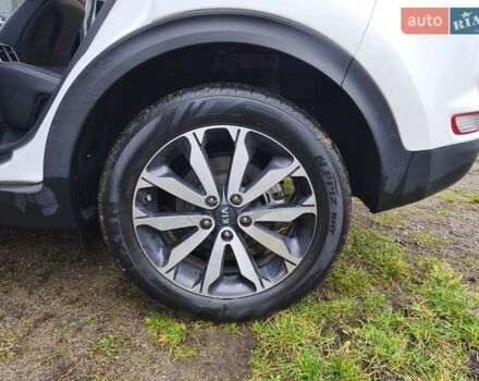 Білий Кіа Sportage, об'ємом двигуна 2.4 л та пробігом 77 тис. км за 17900 $, фото 32 на Automoto.ua