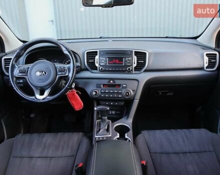 Белый Киа Sportage, объемом двигателя 1.69 л и пробегом 162 тыс. км за 17900 $, фото 13 на Automoto.ua